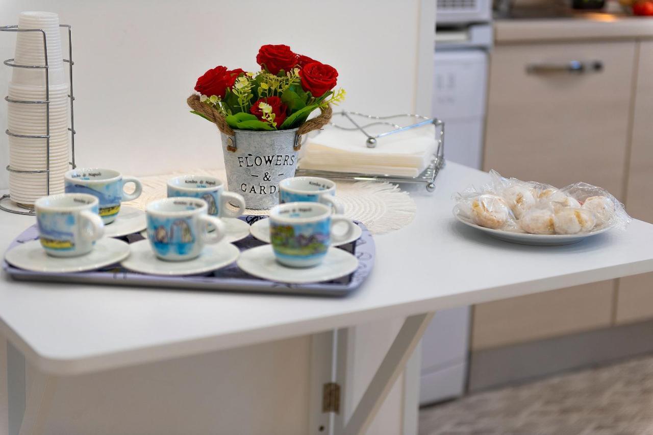 La Preziosa Apartment Duomo เนเปิลส์ ภายนอก รูปภาพ